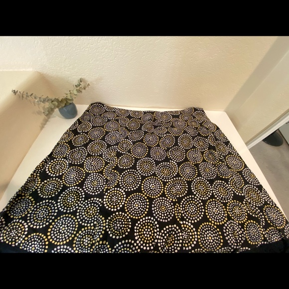 Dresses & Skirts - Polka dot skirt
